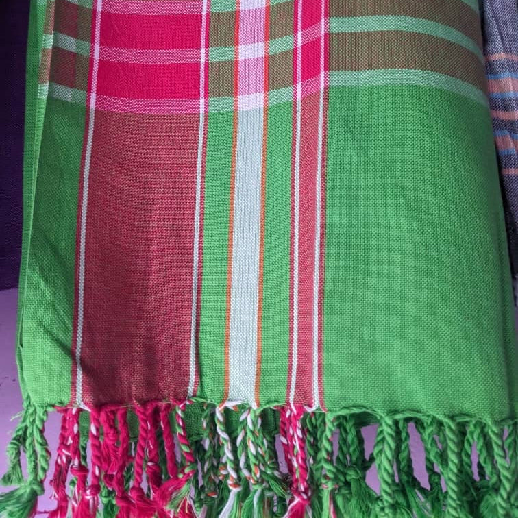 Green Pink & White Throw Rug Closeup